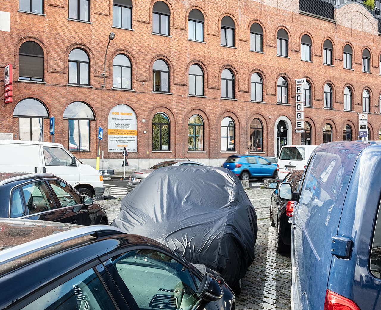 Gone fishing (car cover), exhibition view