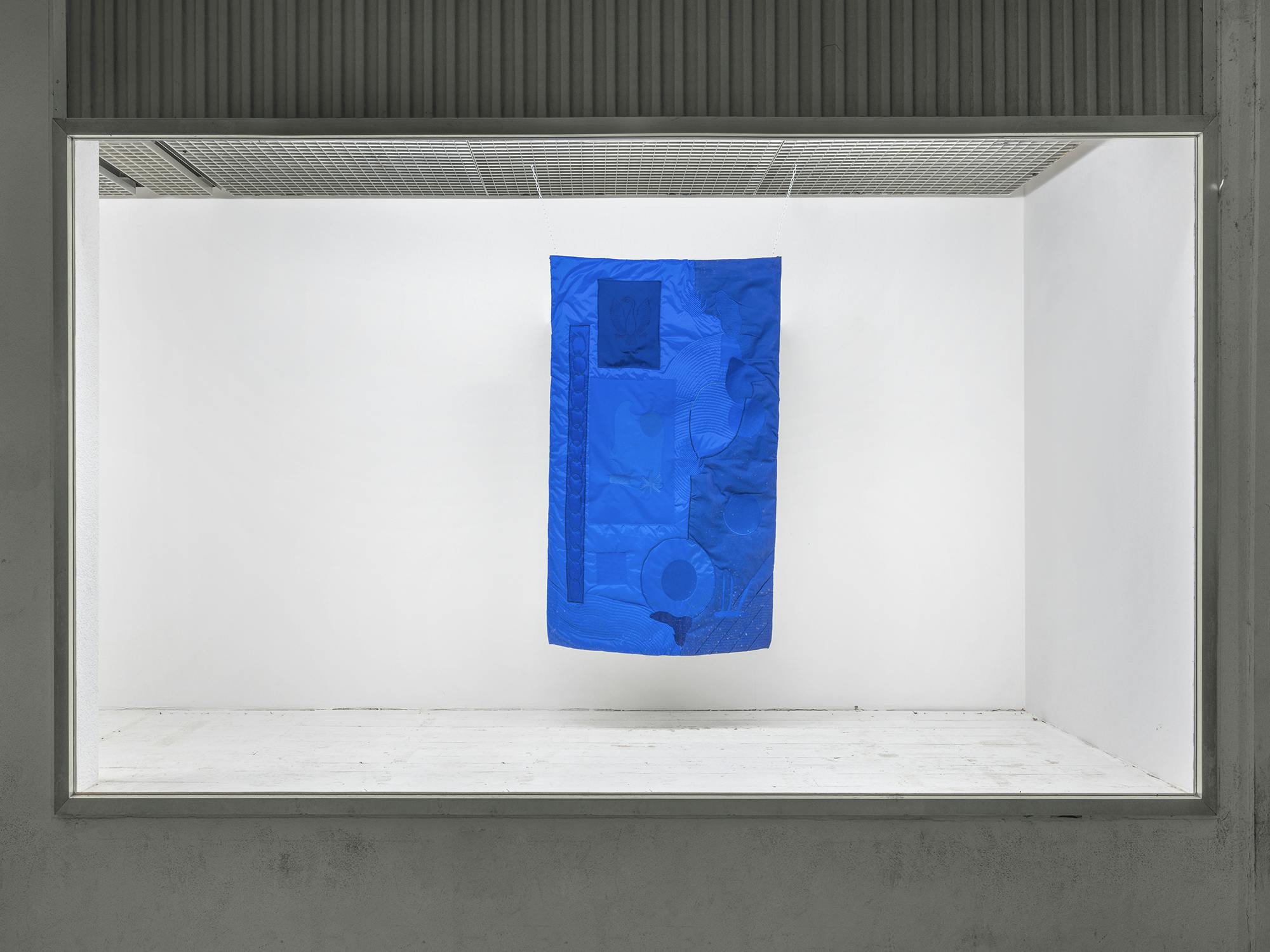 Gabbiano (blue), Textile collage 145x88cm, 2021